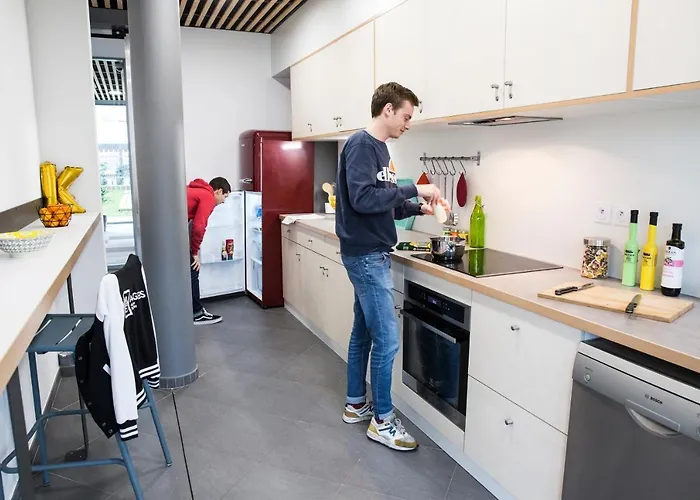 Kley 公寓式酒店 3*